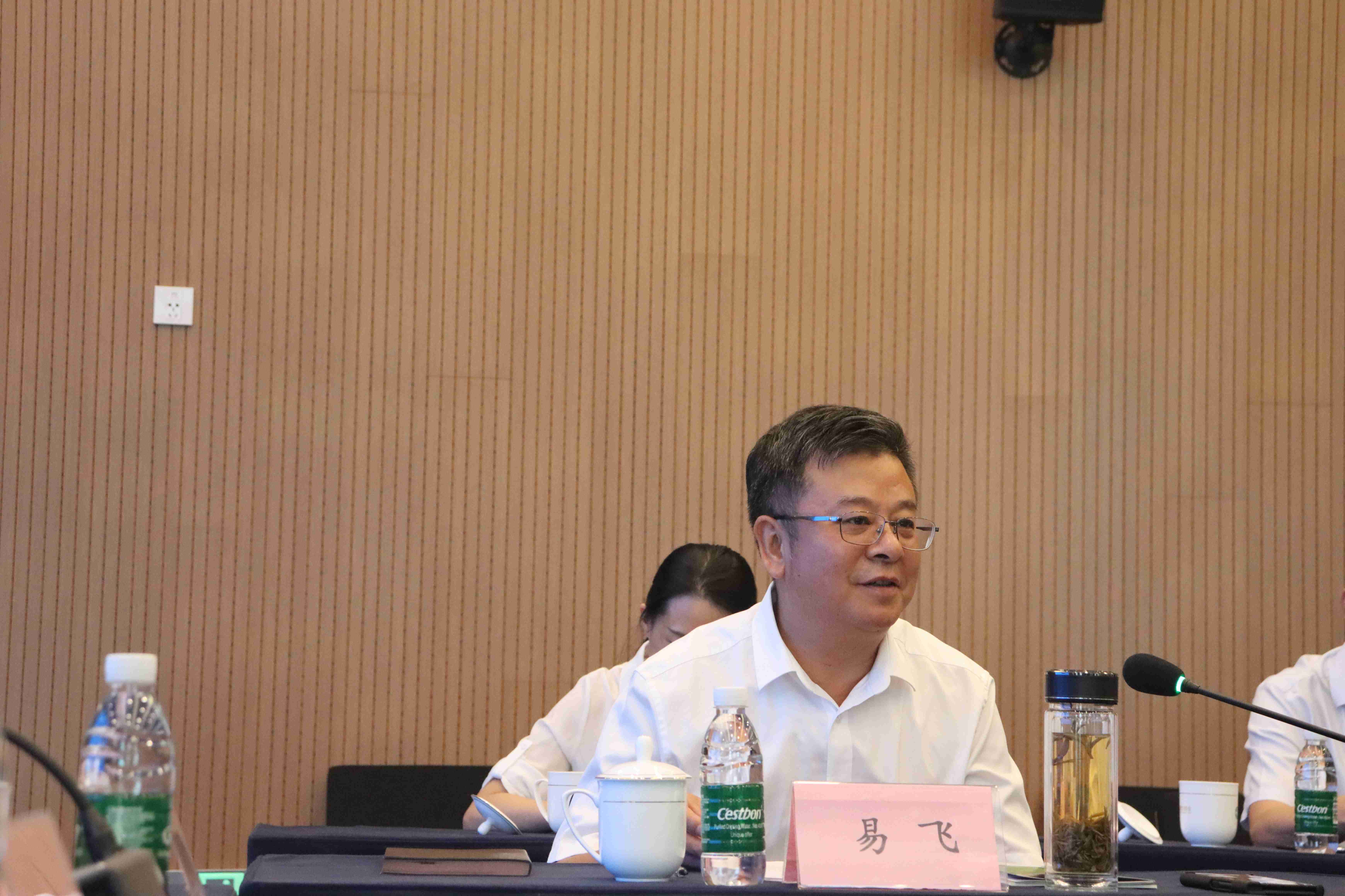 64926600b1d95.jpg 2023年6月20日四川种业集团举行水稻种业专家顾问团聘任仪式暨第一次座谈会议3(刘霁月拍摄)(1).jpg