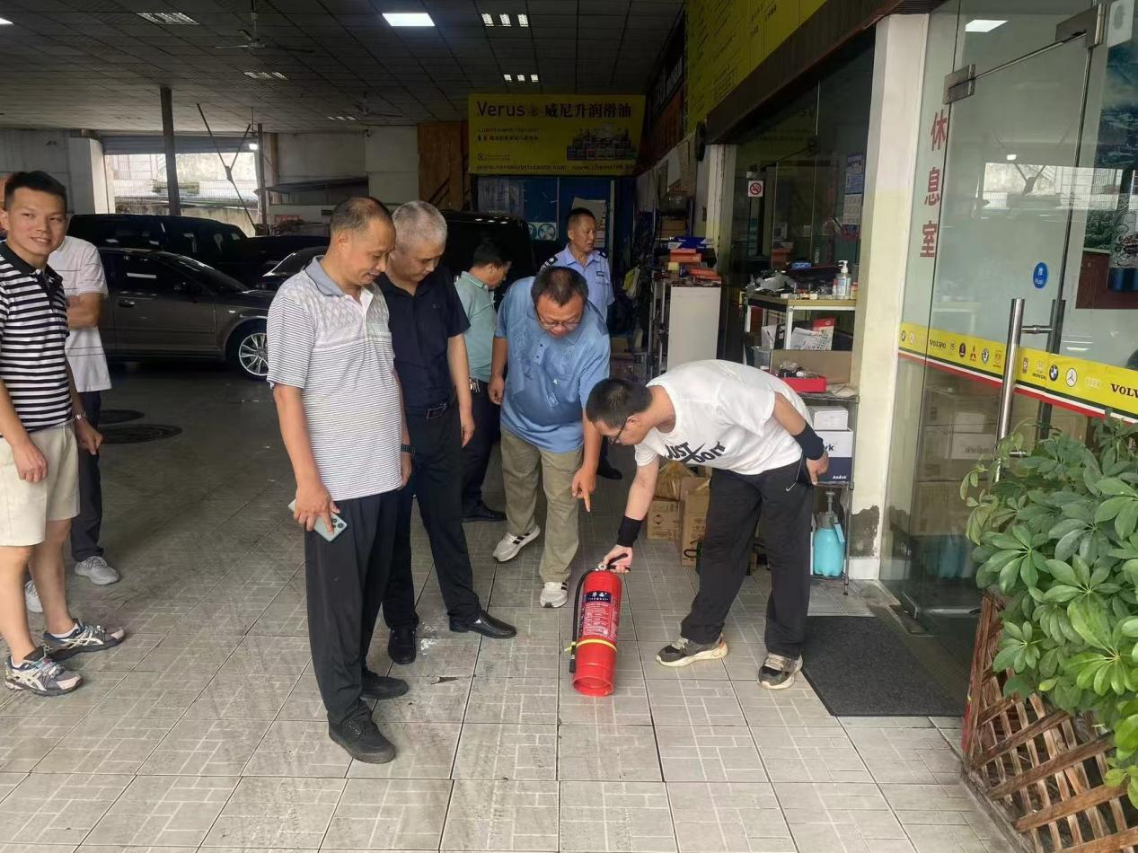 66e4e49c638a4.png 成都片区权属企业开展迎“双节”安全检查1.png